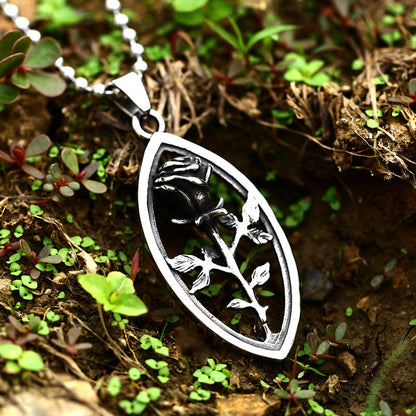 Hollow Rose Pattern Titanium Steel Pendant Fashion Simple Titanium Steel Men And Women Stainless Steel Accessories