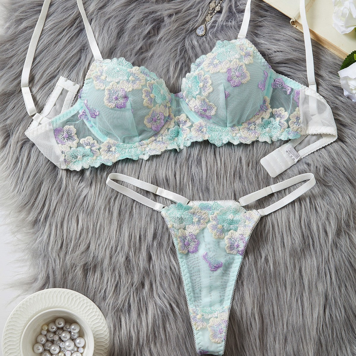 Female Creative Embroidered Printed Bra Set