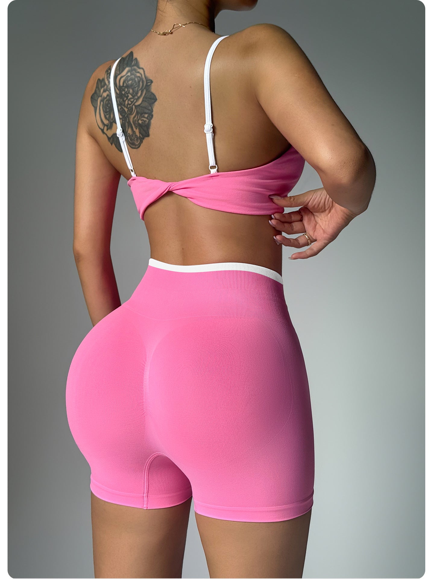 Seamless High Elastic Thread Contrast Color Kinked Bra High Waist Shorts Suit