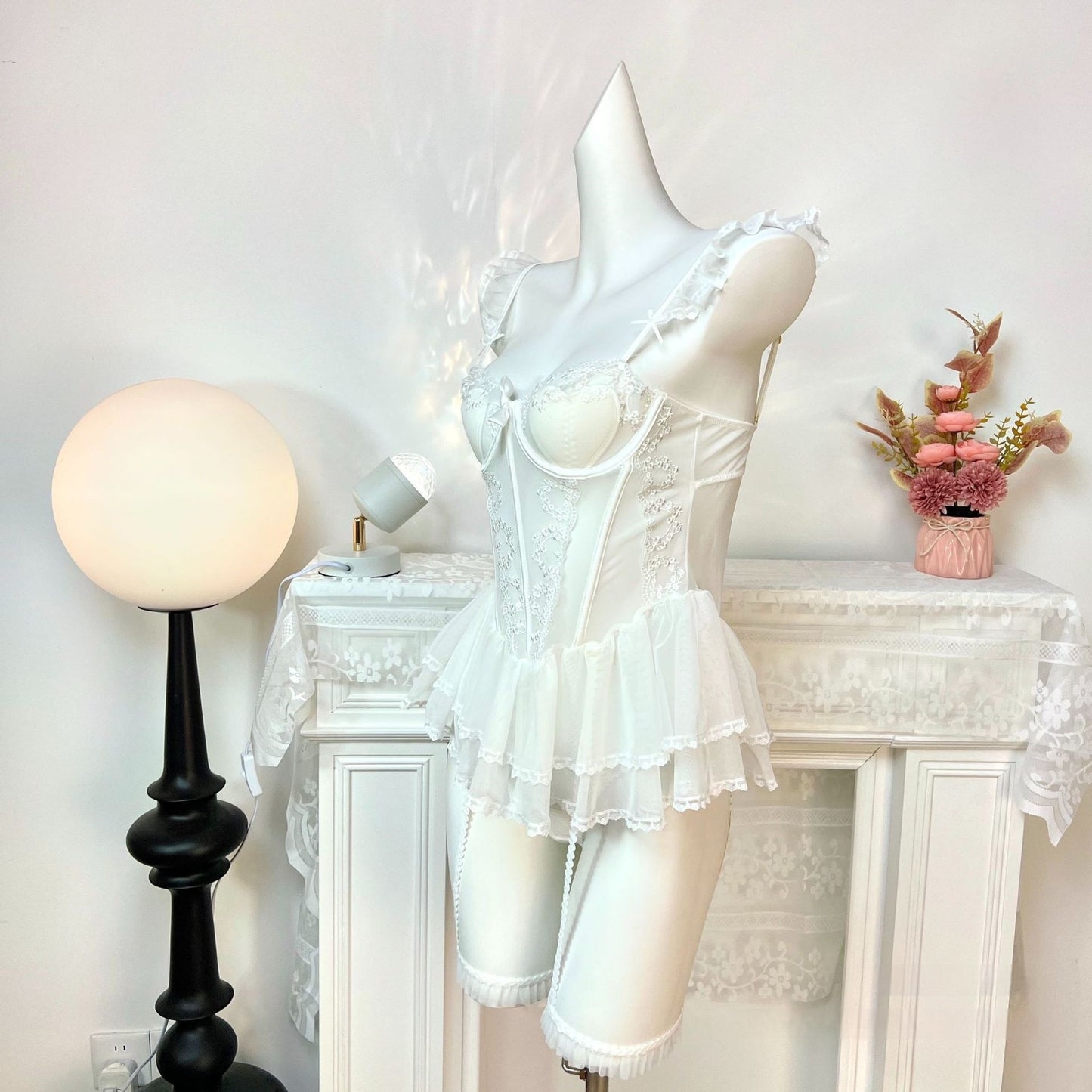 Pure Desire Lace Pajamas With Built-in Bra And Underwire