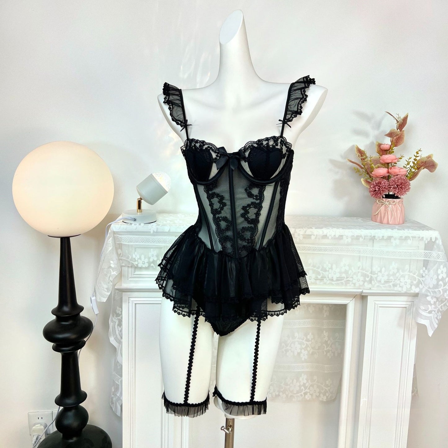 Pure Desire Lace Pajamas With Built-in Bra And Underwire